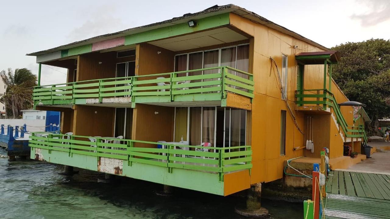 San Andrés Apartahotel Tres Casitas מראה חיצוני תמונה
